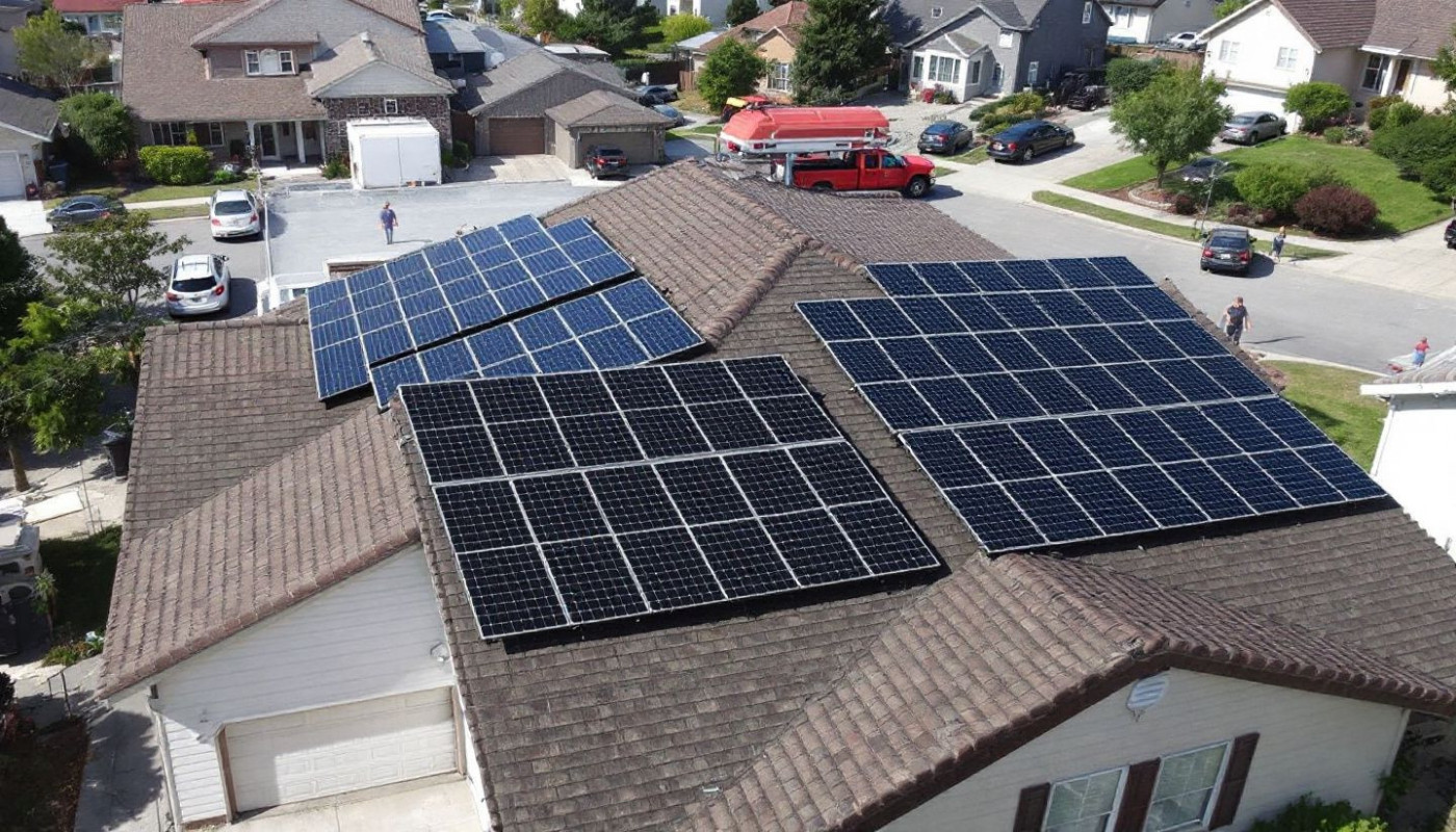 Autre - Comparaison entre autoconsommation solaire et méthodes traditionnelles d'énergie